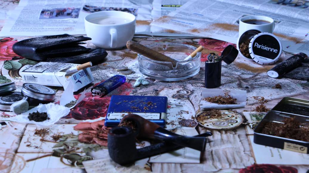 miniature nature morte